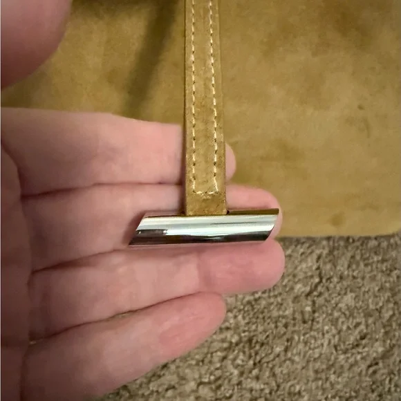 Liffner Penne Suede Tote Bag - Picture 10 of 13